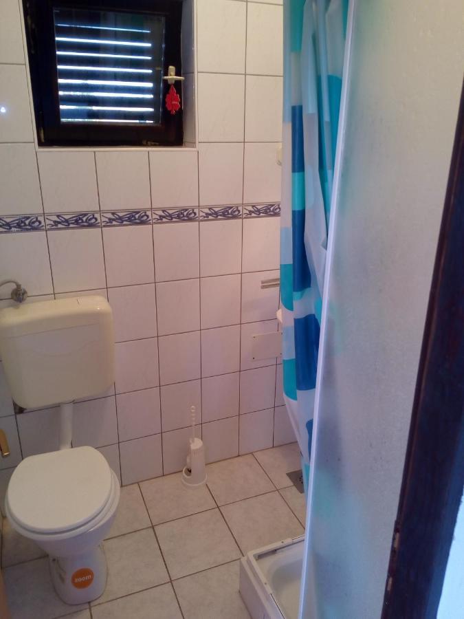 Maslina Apartman Vir Kültér fotó