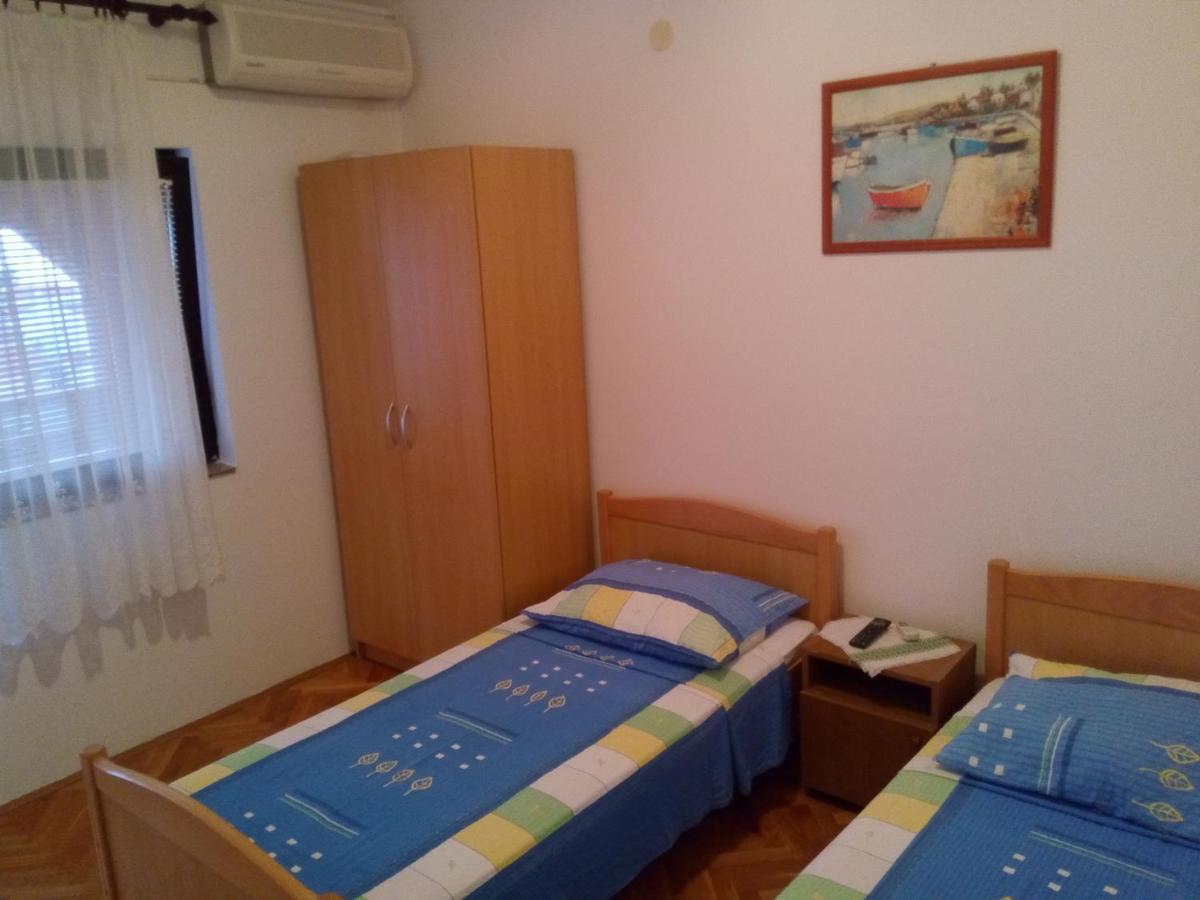 Maslina Apartman Vir Kültér fotó