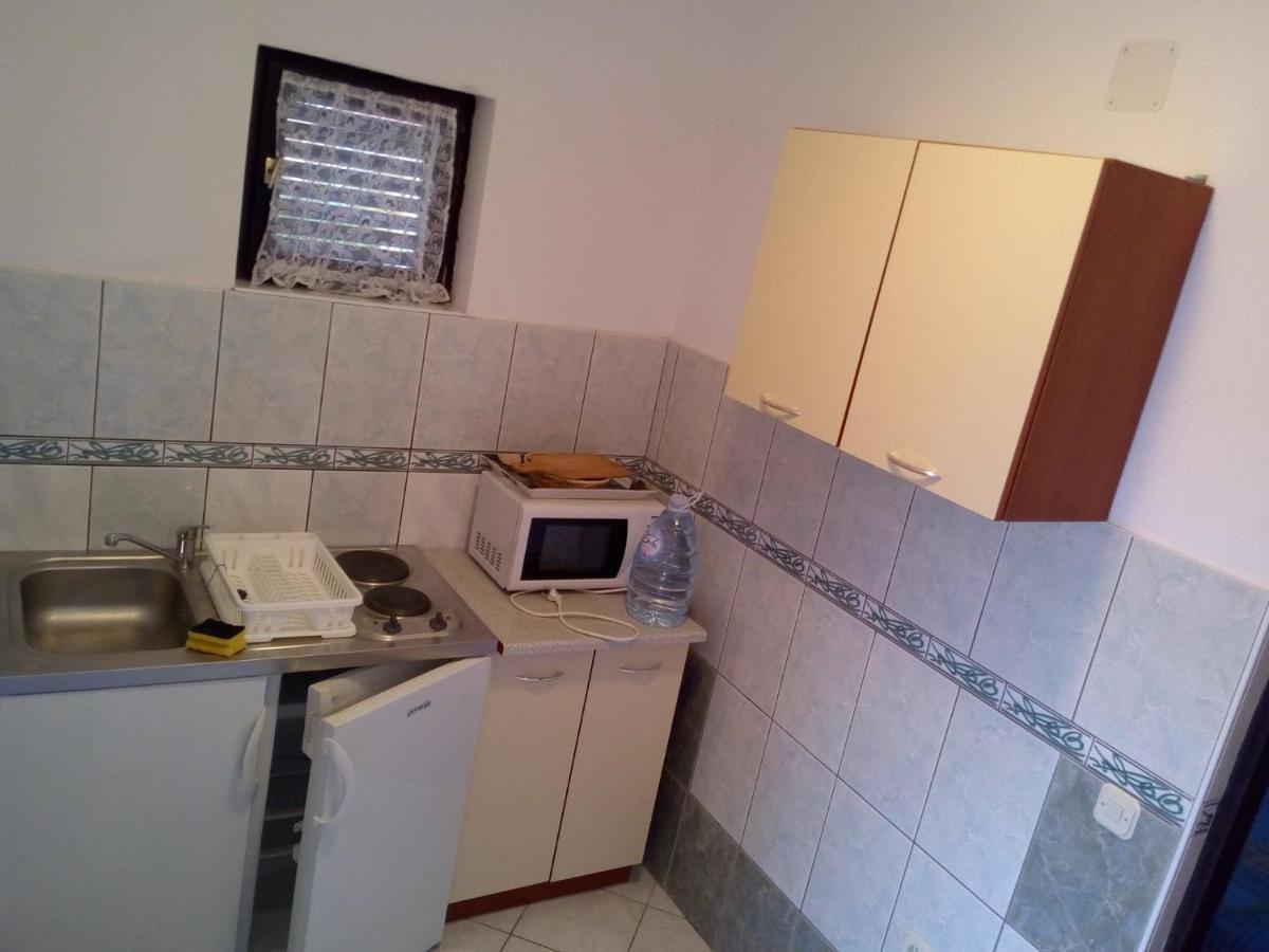 Maslina Apartman Vir Kültér fotó